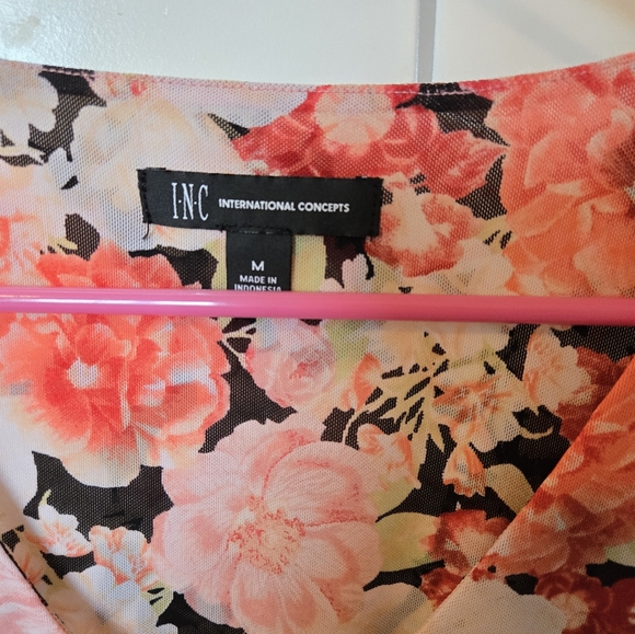 New without tags, Inc floral sheer blouse - Picture 3 of 3